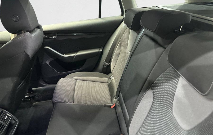 Choisissez votre skoda octaviabreak chez CarGo Flex