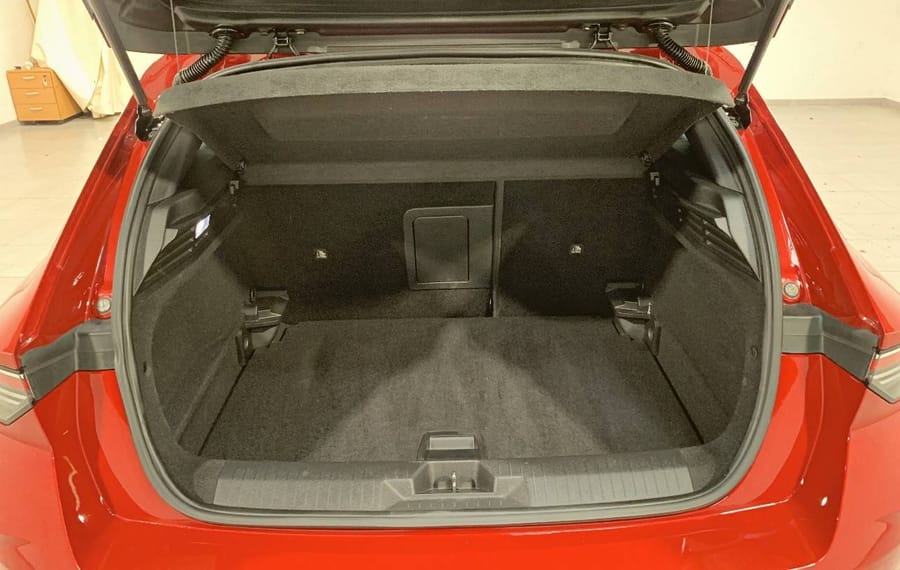 Choisissez votre opel astra chez CarGo Flex