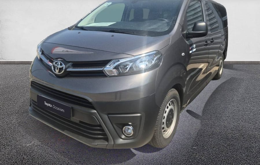 Choisissez votre toyota proacecombi chez CarGo Flex