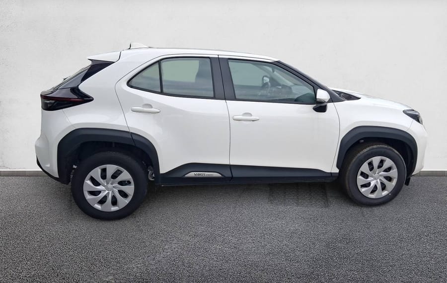 Choisissez votre toyota yariscross chez CarGo Flex