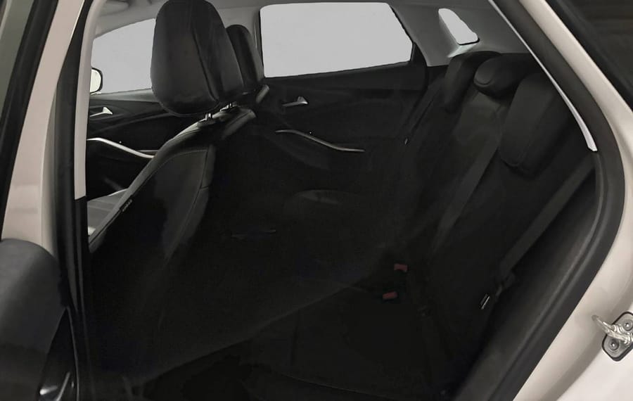 Choisissez votre opel grandland chez CarGo Flex