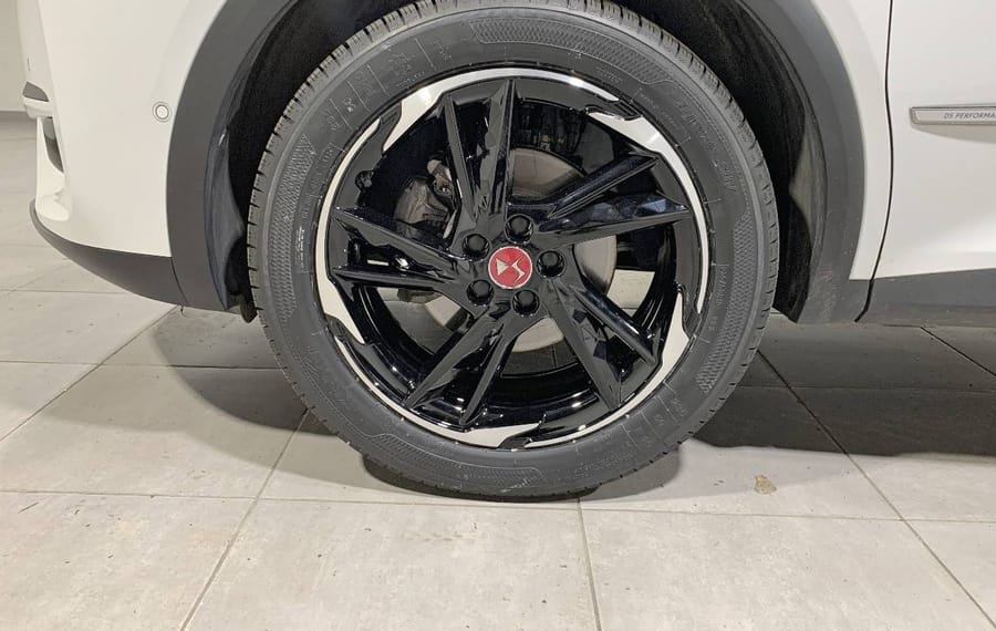 Choisissez votre ds ds7 chez CarGo Flex