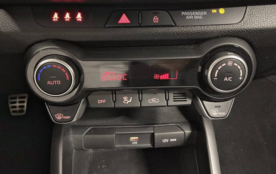 Choisissez votre kia rio chez CarGo Flex