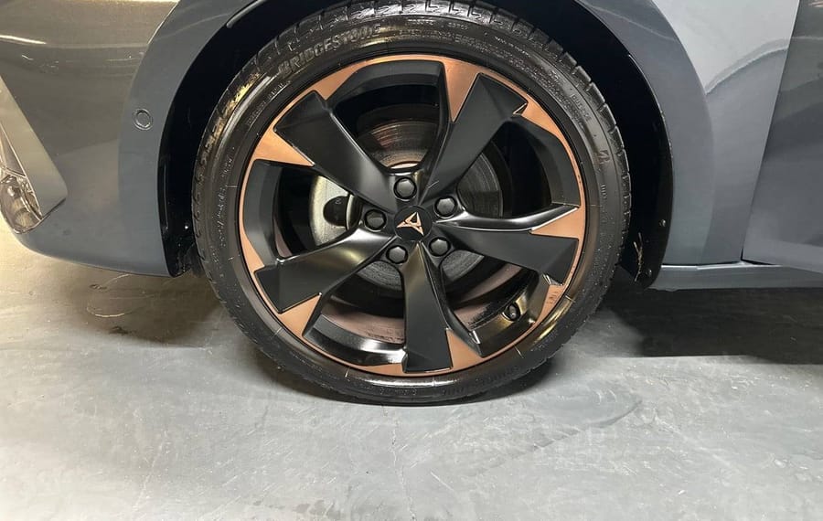 Choisissez votre cupra leonbreak chez CarGo Flex