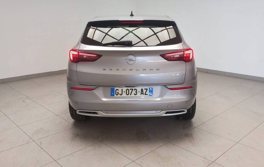 Choisissez votre opel grandland chez CarGo Flex