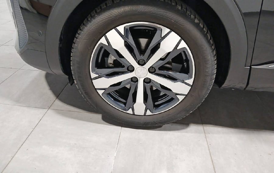 Choisissez votre peugeot 5008 chez CarGo Flex
