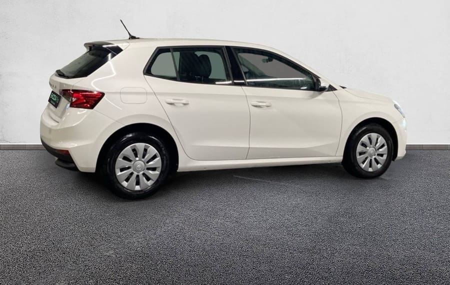 Choisissez votre skoda fabia chez CarGo Flex