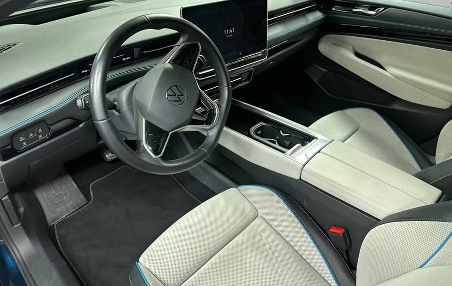 Choisissez votre volkswagen id7electrique chez CarGo Flex