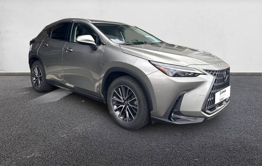 Choisissez votre lexus nx chez CarGo Flex