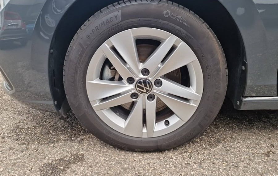 Choisissez votre volkswagen golfbreak chez CarGo Flex
