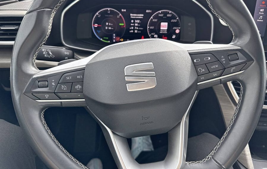 Choisissez votre seat leonbreak chez CarGo Flex