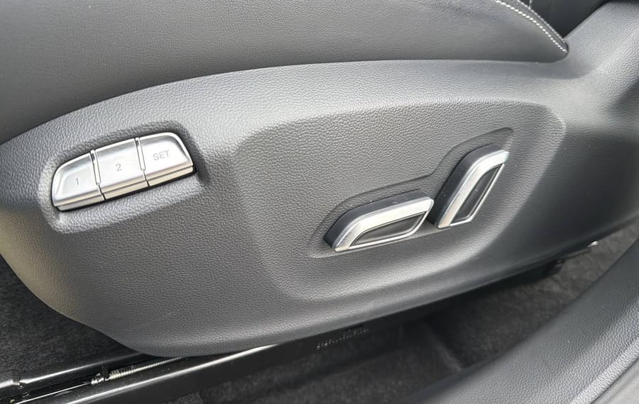 Choisissez votre mg marvelrelectrique chez CarGo Flex