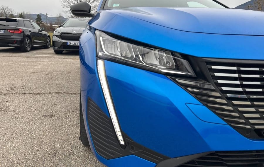 Choisissez votre peugeot 308 chez CarGo Flex