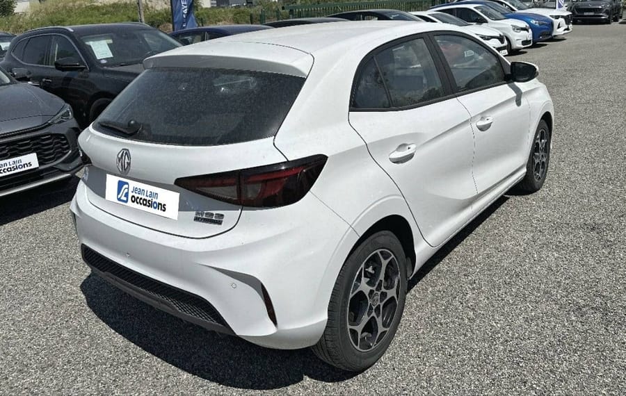 Choisissez votre mg mg3 chez CarGo Flex