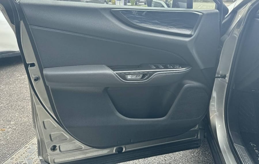 Choisissez votre lexus nx chez CarGo Flex