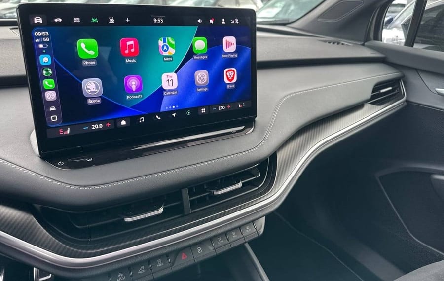 Choisissez votre skoda elroqelectrique chez CarGo Flex