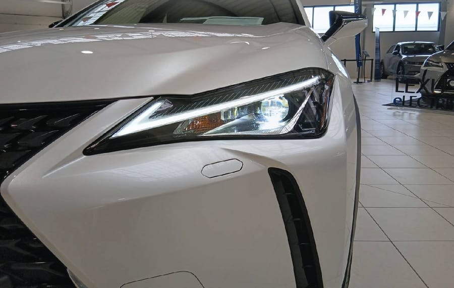 Choisissez votre lexus uxelectrique chez CarGo Flex