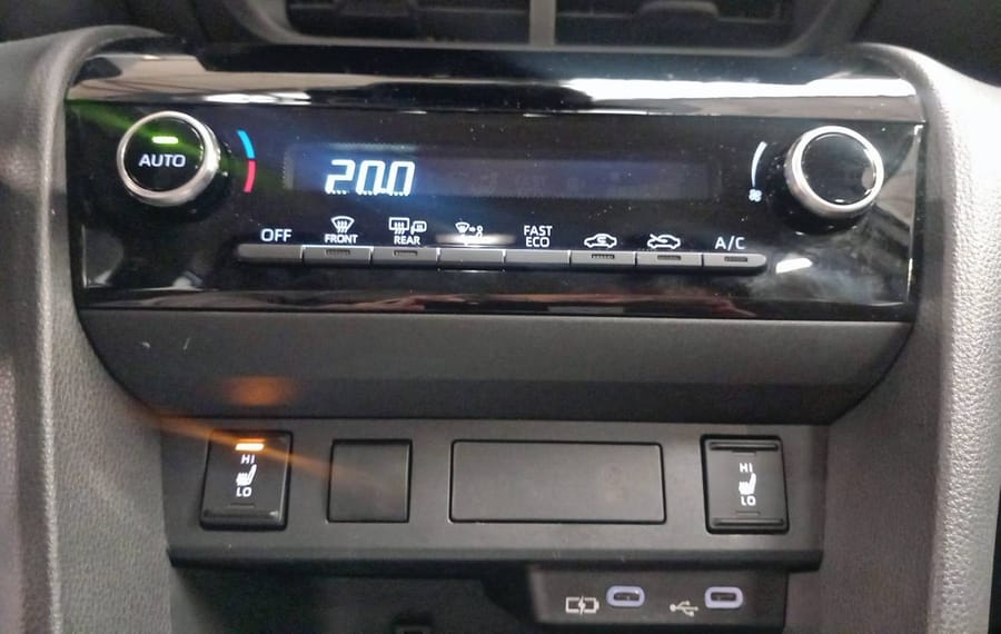 Choisissez votre toyota yariscross chez CarGo Flex