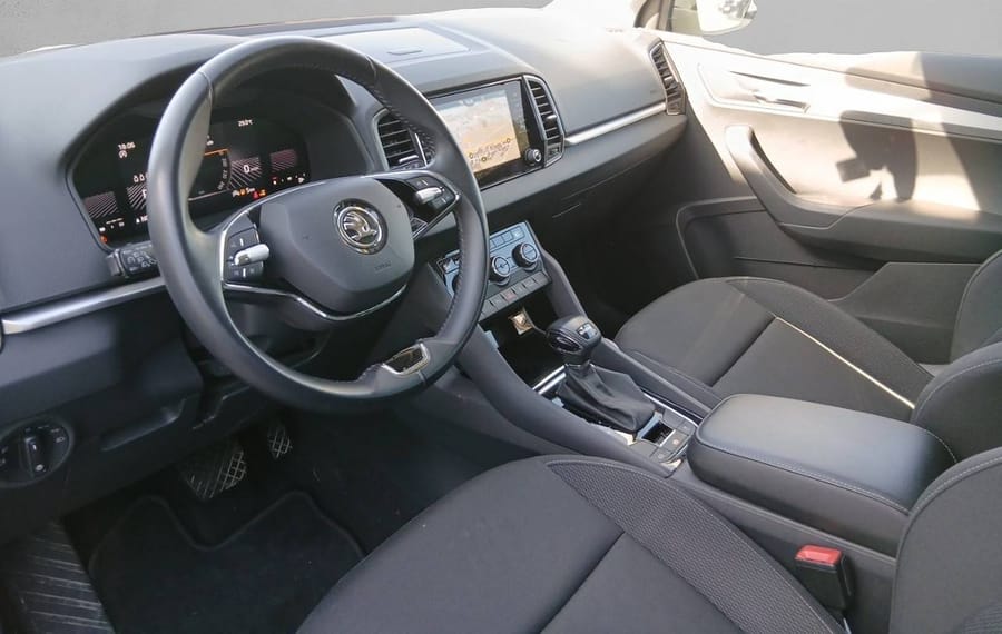 Choisissez votre skoda karoq chez CarGo Flex