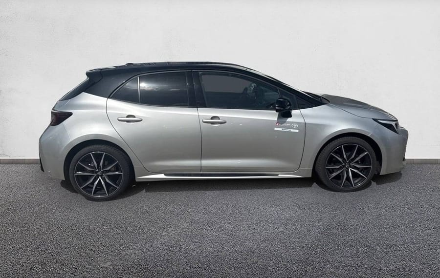 Choisissez votre toyota corolla chez CarGo Flex