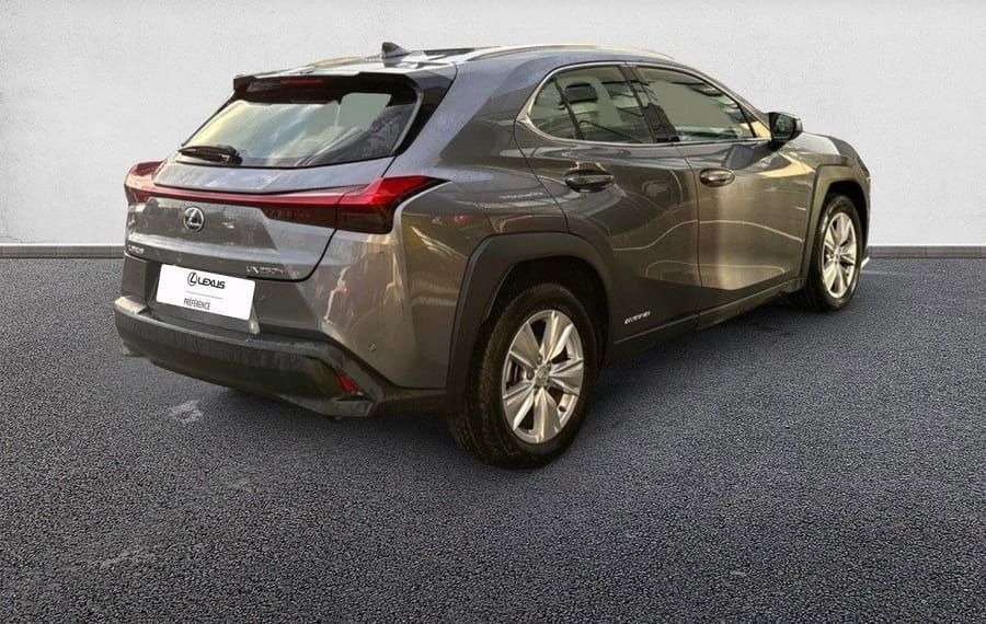 Choisissez votre lexus ux chez CarGo Flex