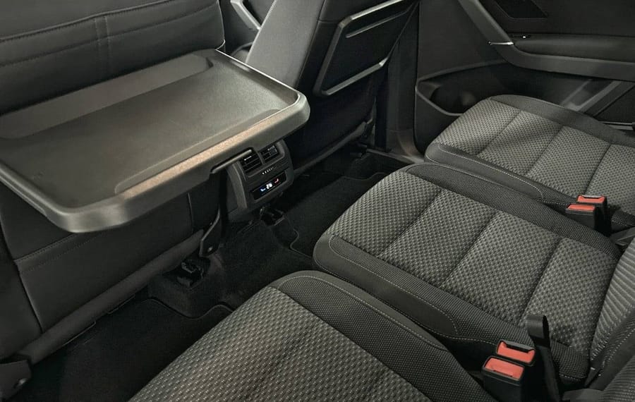 Choisissez votre volkswagen touran chez CarGo Flex