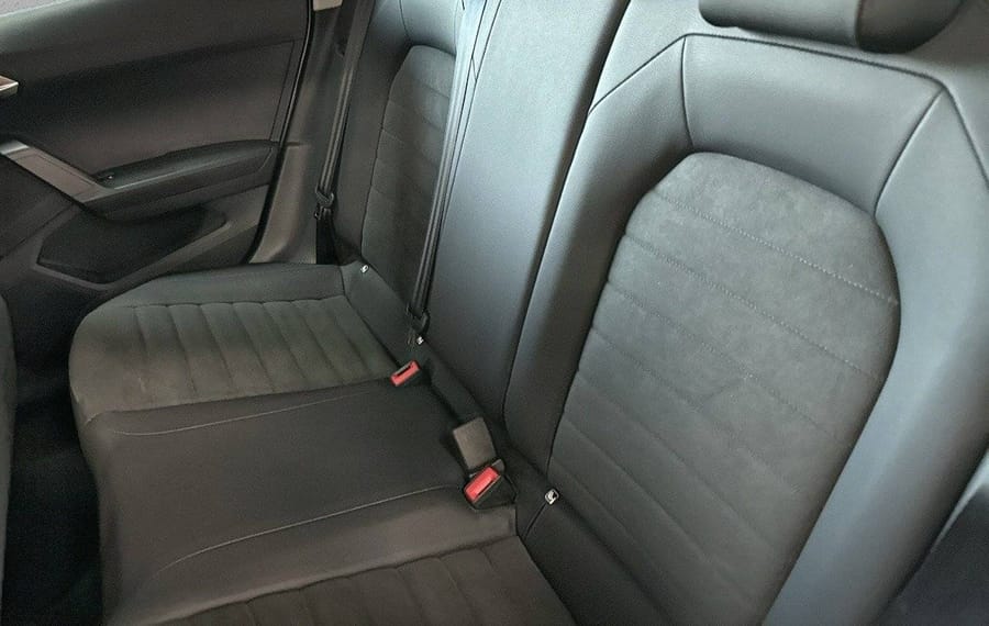 Choisissez votre seat arona chez CarGo Flex