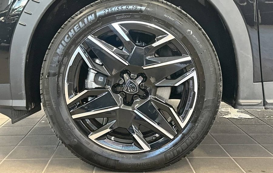 Choisissez votre peugeot 5008 chez CarGo Flex