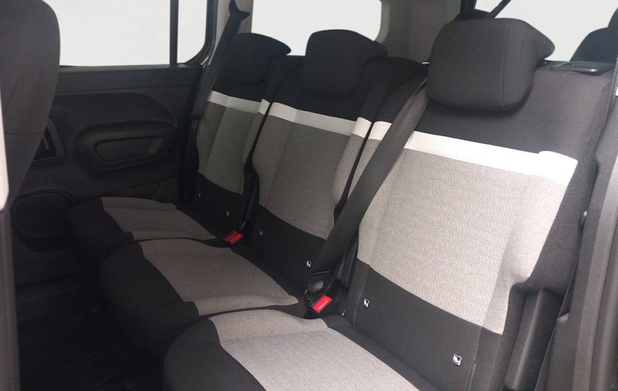 Choisissez votre citroen berlingo chez CarGo Flex