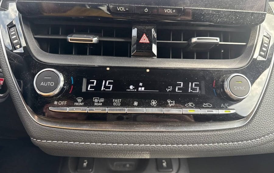 Choisissez votre toyota corolla chez CarGo Flex