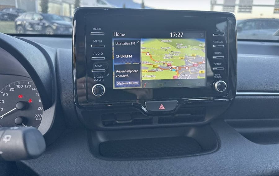 Choisissez votre toyota yaris chez CarGo Flex