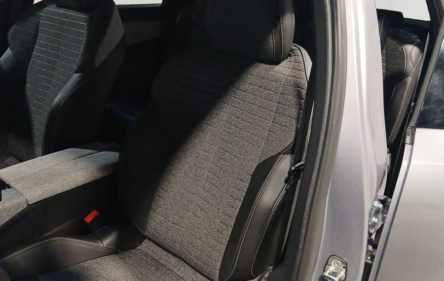 Choisissez votre peugeot 5008 chez CarGo Flex