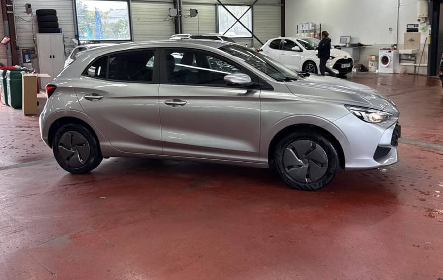 Choisissez votre mg mg3 chez CarGo Flex