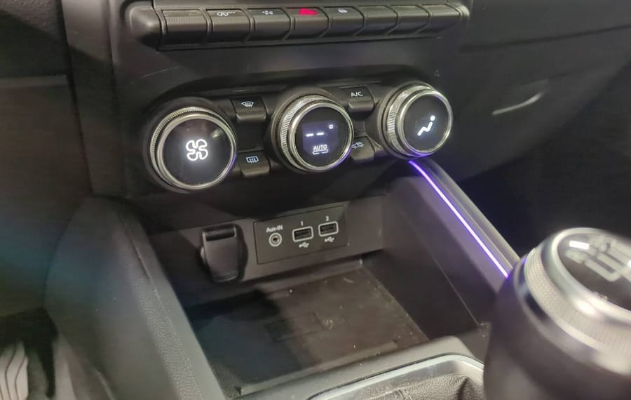 Choisissez votre renault clio chez CarGo Flex
