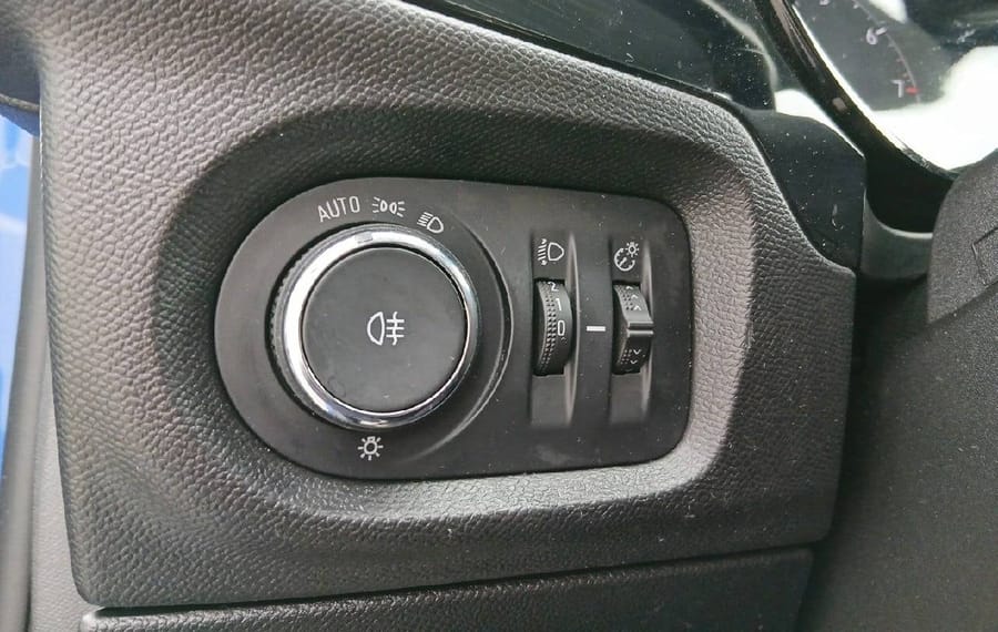 Choisissez votre opel corsa chez CarGo Flex