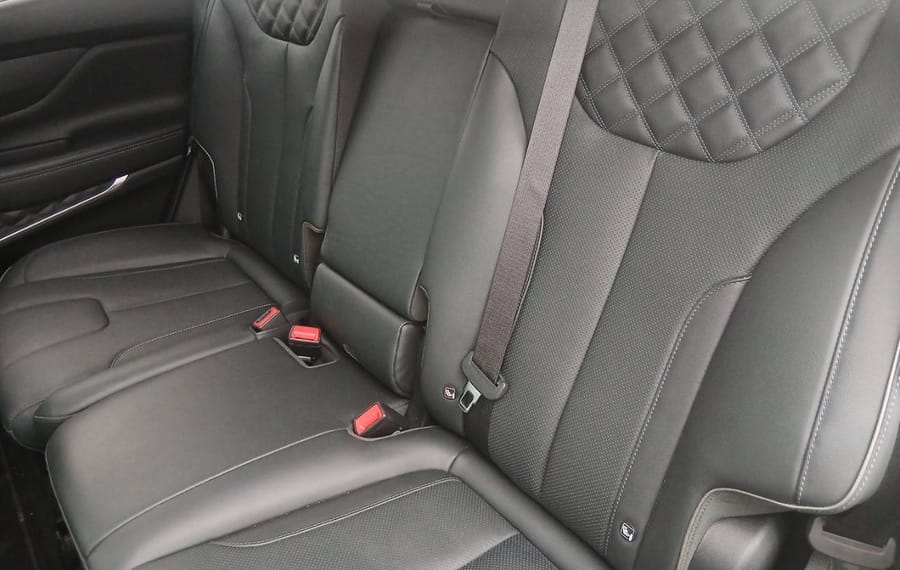 Choisissez votre hyundai santafe chez CarGo Flex