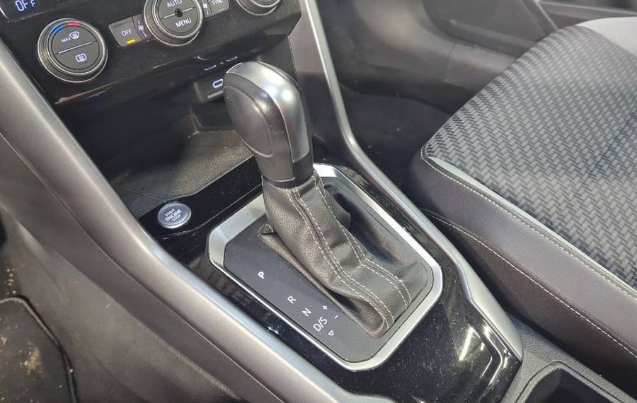 Choisissez votre volkswagen troccabriolet chez CarGo Flex