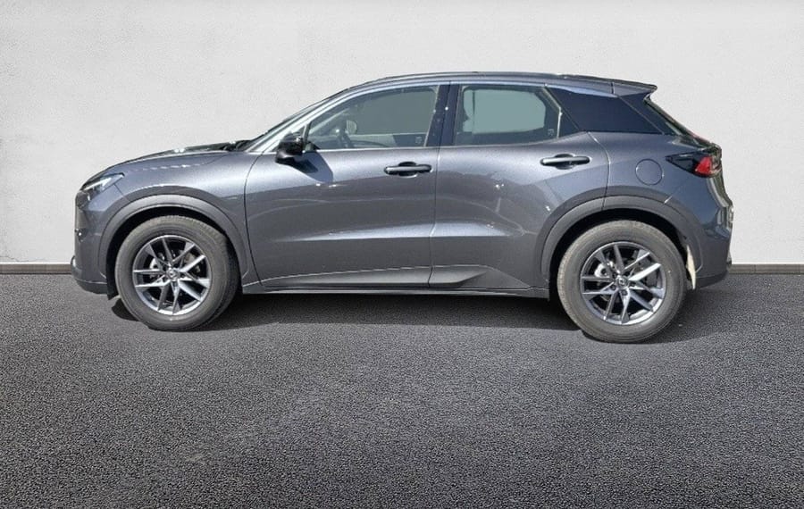 Choisissez votre lexus lbx chez CarGo Flex