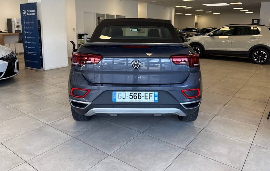 Choisissez votre volkswagen troccabriolet chez CarGo Flex