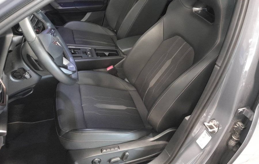 Choisissez votre cupra leon chez CarGo Flex
