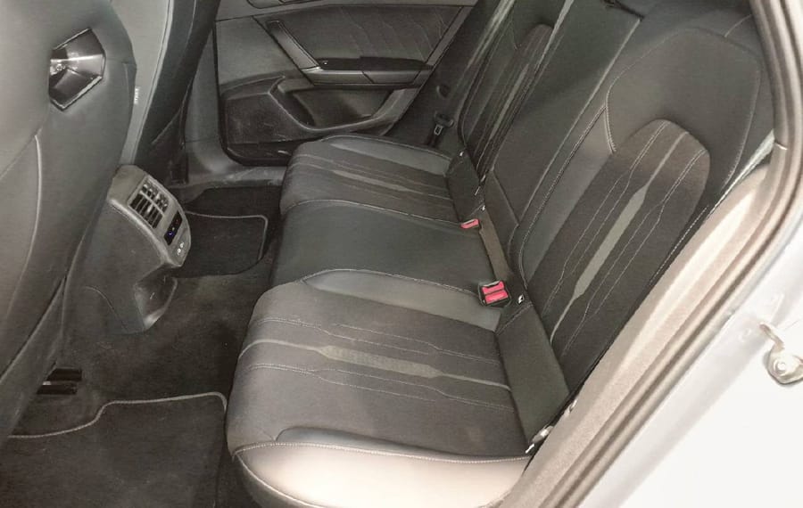 Choisissez votre cupra leon chez CarGo Flex
