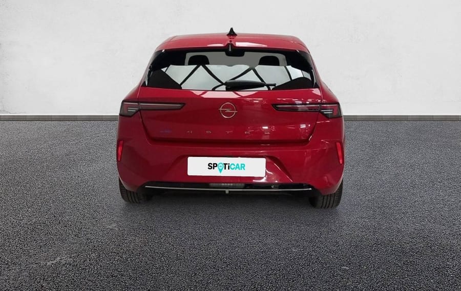 Choisissez votre opel astra chez CarGo Flex