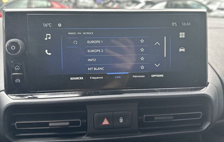 Choisissez votre opel combo chez CarGo Flex