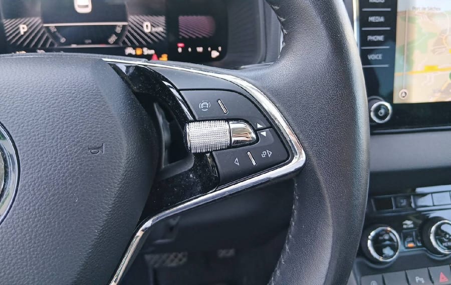 Choisissez votre skoda karoq chez CarGo Flex