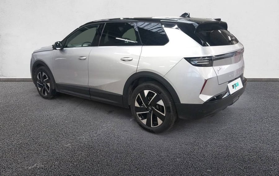 Choisissez votre opel grandland chez CarGo Flex