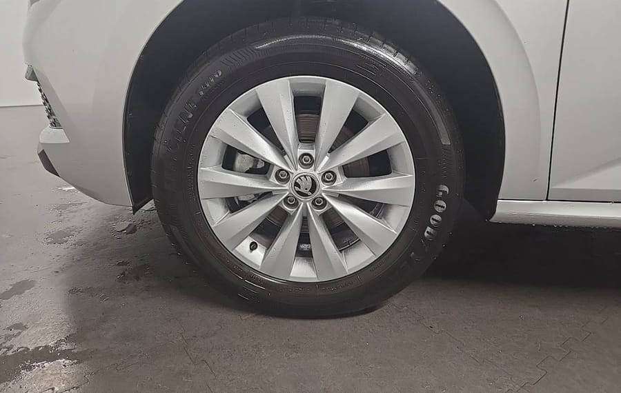 Choisissez votre skoda kamiq chez CarGo Flex