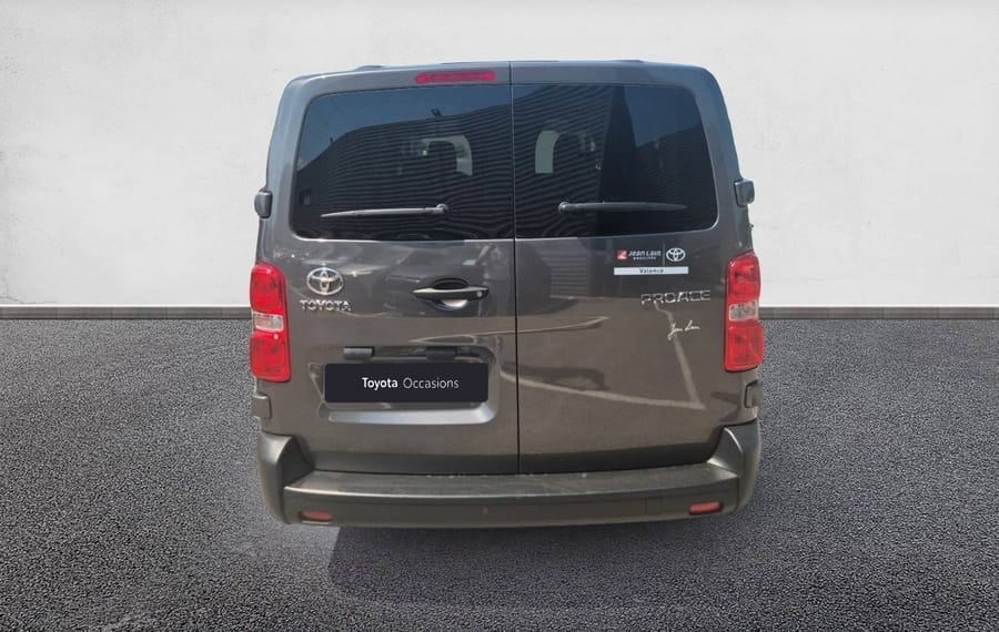 Choisissez votre toyota proacecombi chez CarGo Flex