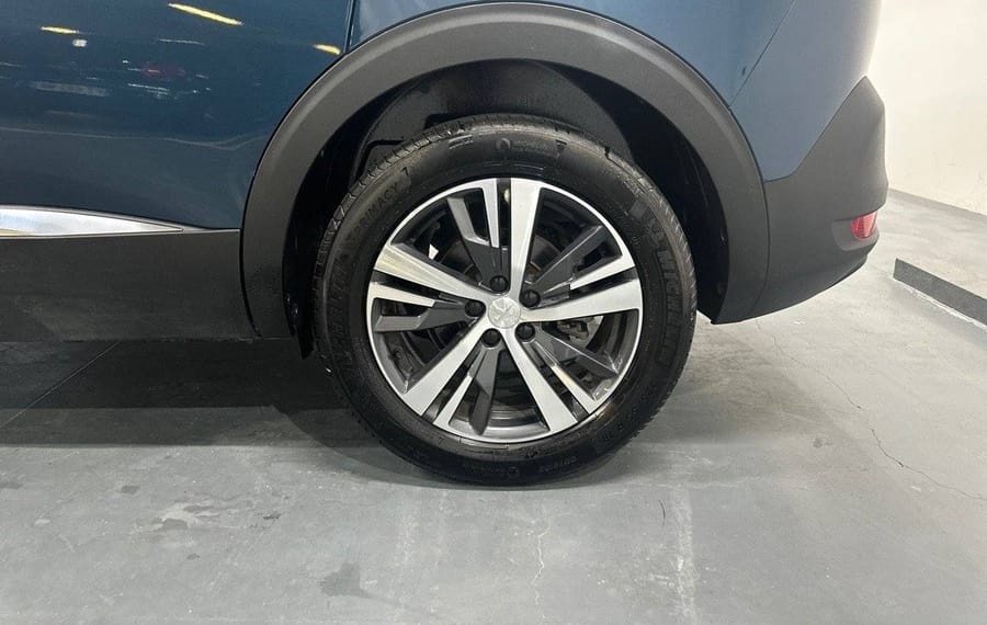 Choisissez votre peugeot 5008 chez CarGo Flex