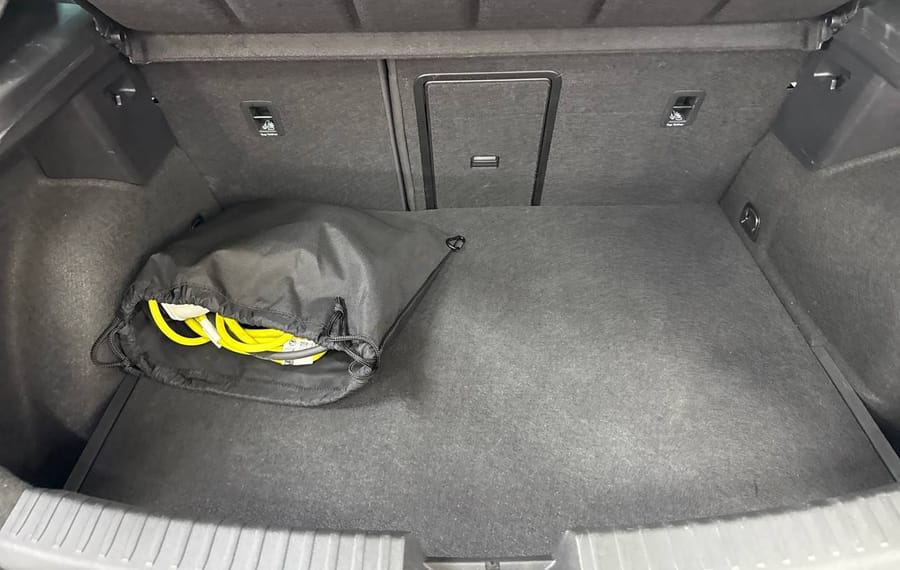 Choisissez votre seat leon chez CarGo Flex