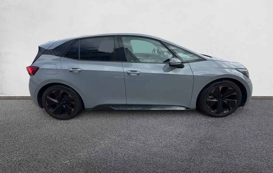 Choisissez votre cupra bornelectrique chez CarGo Flex